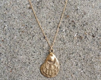 Gold Oyster Necklace, Oyster, Shell, Gold Necklace, Ocean, Beach, Shell Necklace, Gold Shell Necklace