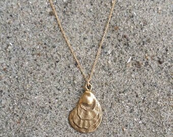 Gold Oyster Necklace, Oyster, Shell, Gold Necklace, Ocean, Beach, Shell Necklace, Gold Shell Necklace