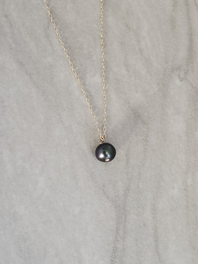 Dainty Pearl Necklace Gold Fill Chain Freshwater Pearl Etsy