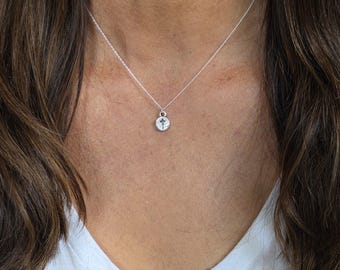 Collar de cruz de plata, collar de cruz, cruz pequeña, collar de cruz de plata, cruz de plata, collar de cruz, delicado, delicado, minimalista
