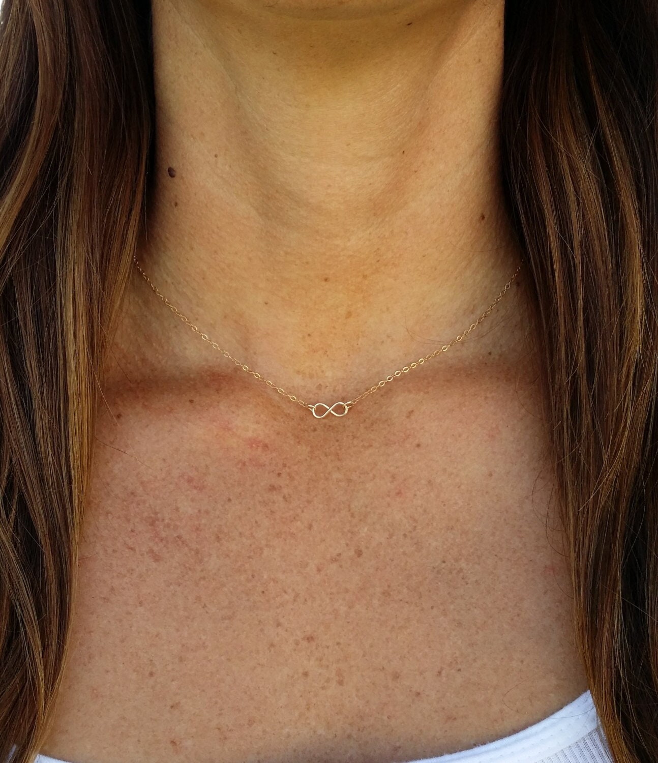 Dainty gold necklace 14k deals