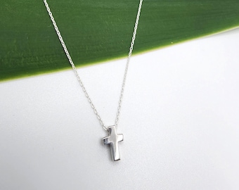 Winzige Sterling Kreuz Halskette, Sterling Silber, Kreuz Halskette, Silber Kreuz, Kreuz Anhänger, Kreuz Perle, Silber Kreuz Halskette, zierlich, Tiny