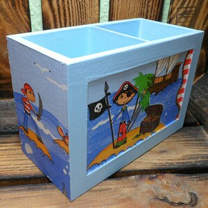 Utensil box pen box pirate image 4