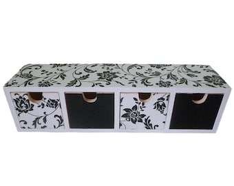 Mini chest of drawers black and white