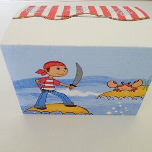 Money box pirate 10x8x7cm image 3