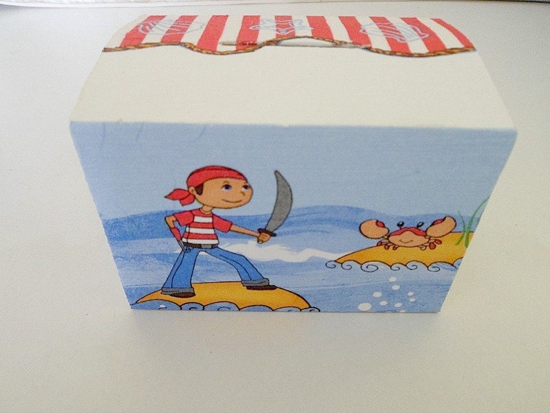 Money box pirate 10x8x7cm image 3