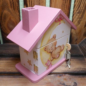 Tirelire maison avec ours rose antique personnalisée 15 x 8 x 14,5 cm image 4