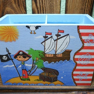 Utensil box pen box pirate image 3