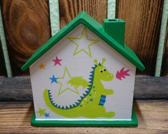 Money box house made of wood with dragon personalized with name 10x10x5cm