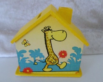 Spardose Haus Giraffe mit Namen 10x10x5cm