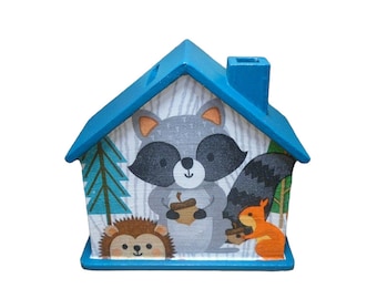Money box house raccoon forest animals with name 10x10x5cm