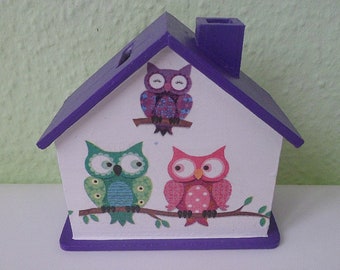 Money box house with owls 10x10x5cm