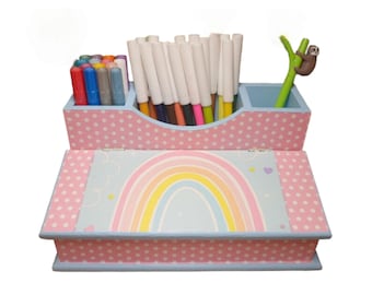 Pot à crayons en bois avec motif arc-en-ciel pour enfant