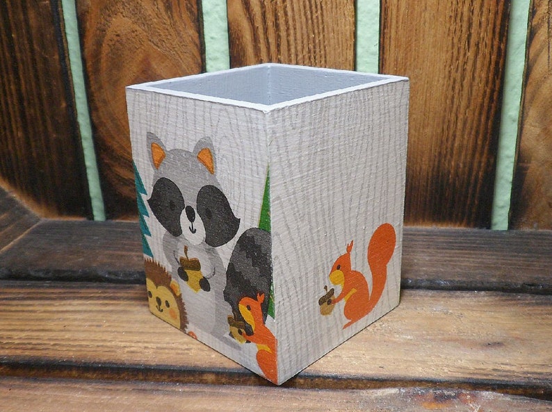 Ensemble de boîtes à crayons, petit coffre en bois renard raton laveur comme aide à l'organisation du bureau image 5