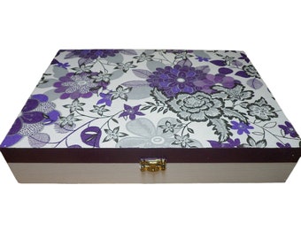 Jewelry box sorting box purple made of wood