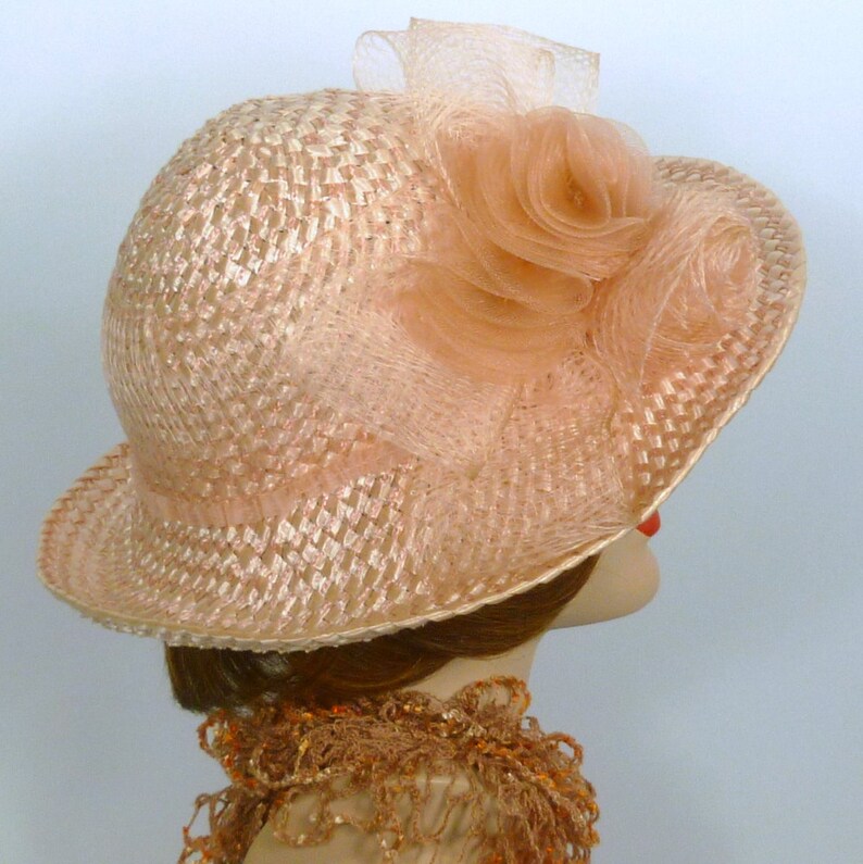 Vintage Woven Straw -Wedding- Church- Special Occasion Bow Sun Hat Hand Made Crin Rose Light Pink Straw /& Crin Hat and Cascading Fan