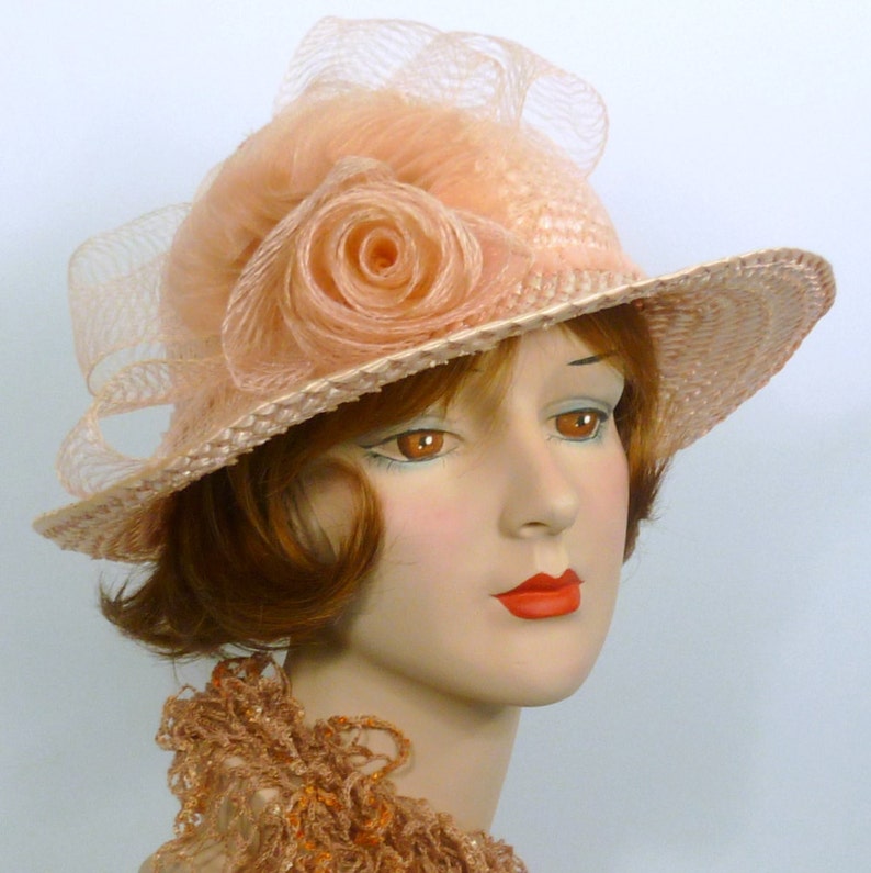 Vintage Woven Straw -Wedding- Church- Special Occasion Bow Sun Hat Hand Made Crin Rose Light Pink Straw /& Crin Hat and Cascading Fan