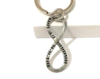 Portachiavi Infinity argento, Portachiavi inciso personalizzato, Regalo anniversario personalizzato per lui, Portachiavi per fidanzato, Regalo per uomo, per donna