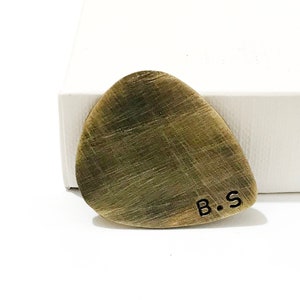 BENUTZERDEFINIERTER PICK Gitarre - Personalisierter Plektrum - Metall Plektrum - Handgestempelter Plektrum - Messing Kupfer oder Nickel Silber Plektrum