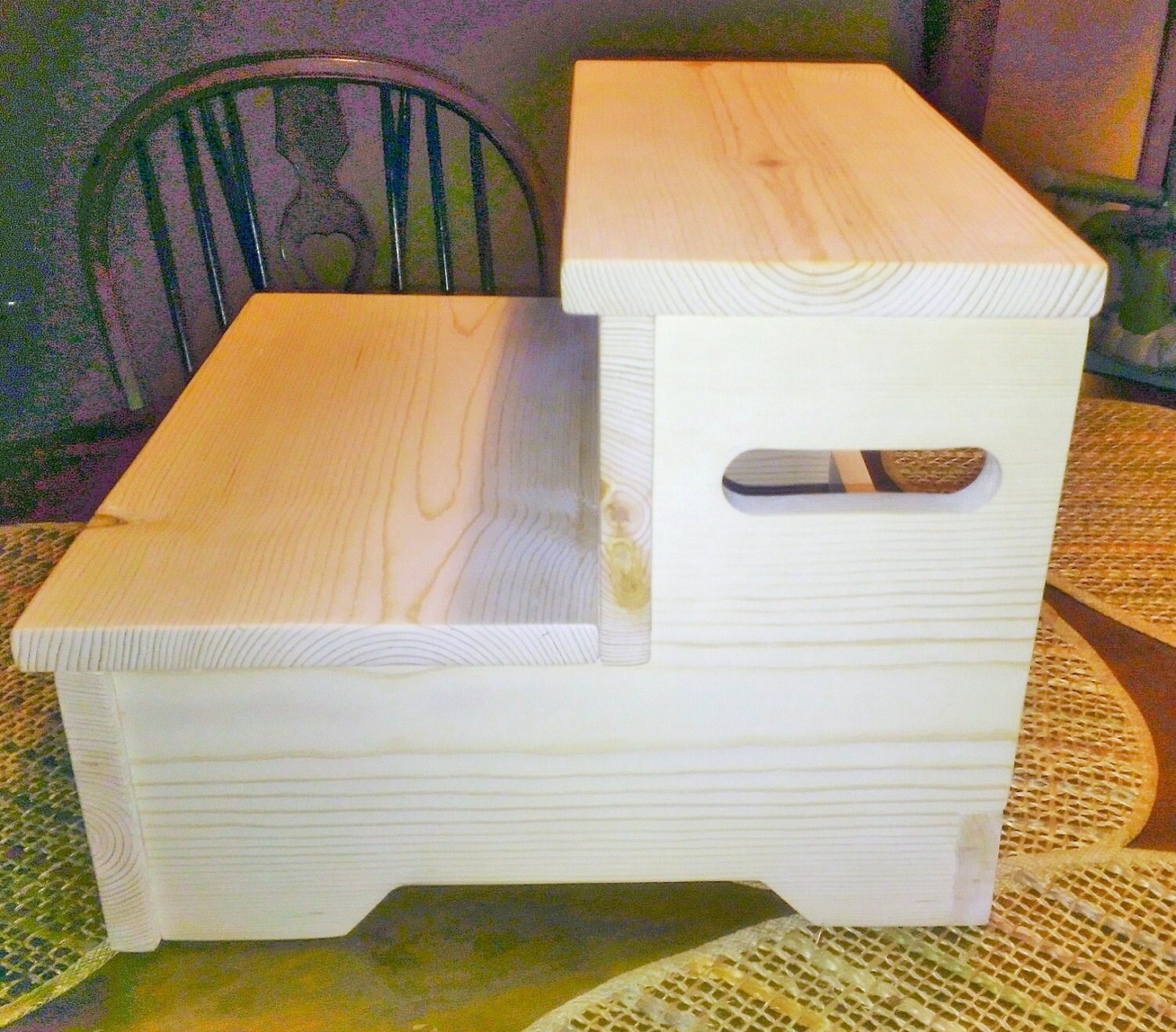 step stool with side handle