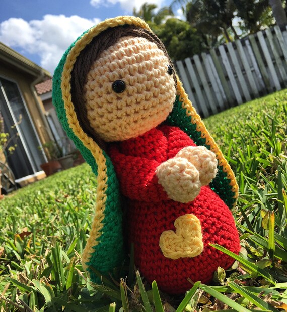 amigurumi virgen de guadalupe