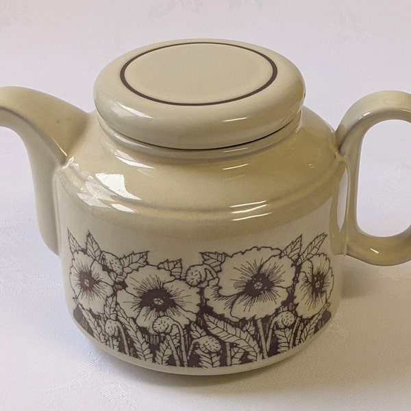 Teapot Hornsea Pottery Cornrose by Sara Vardy Vintage 1970s  England Tea Pot