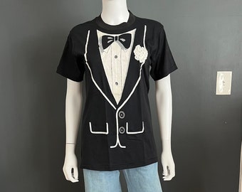 1980’s Classy Tuxedo Tee size M