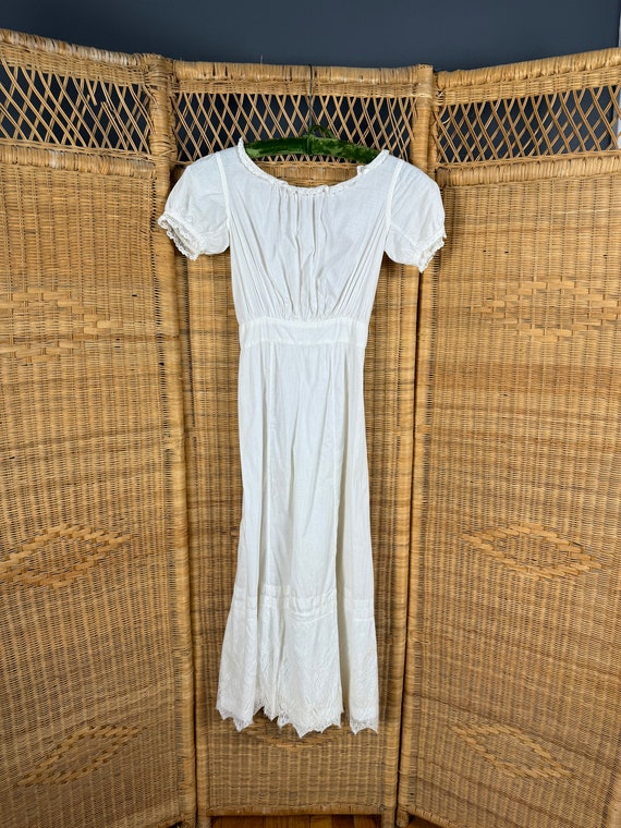 Antique Victorian White Cotton & Lace Dress XXS - image 10