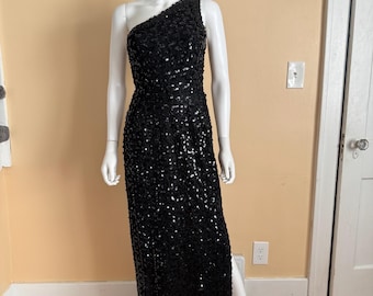 Lilli Diamond One-Shoulder Sequined Maxi w/ Slit sz M