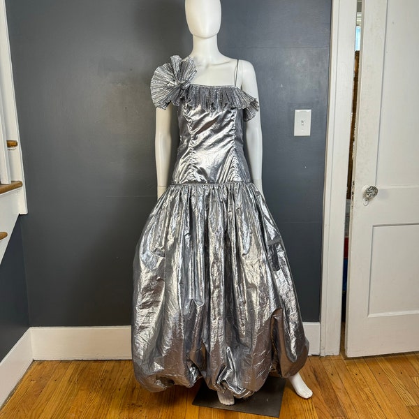1980’s Silver Foil Balloon Skirt Formal Gown sz M