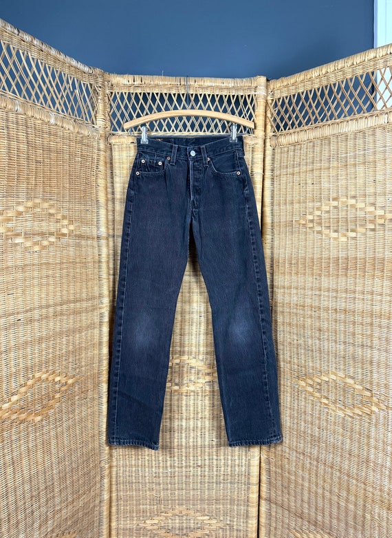 Vintage Levi’s Black 501 Student Fit Jeans 25”