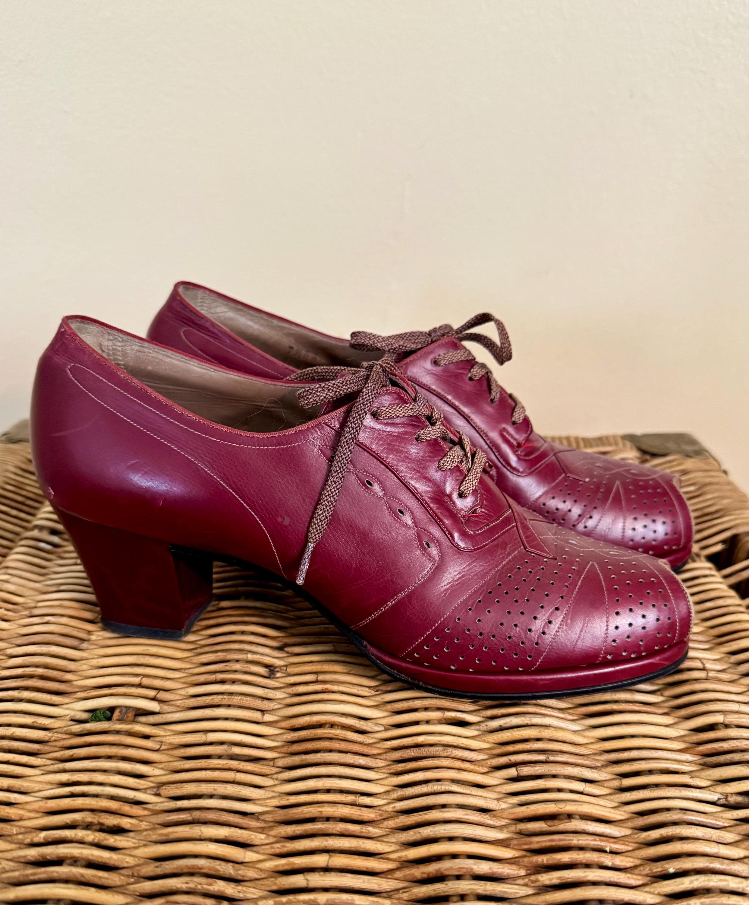 1930s Oxfords - Etsy display picture 1
