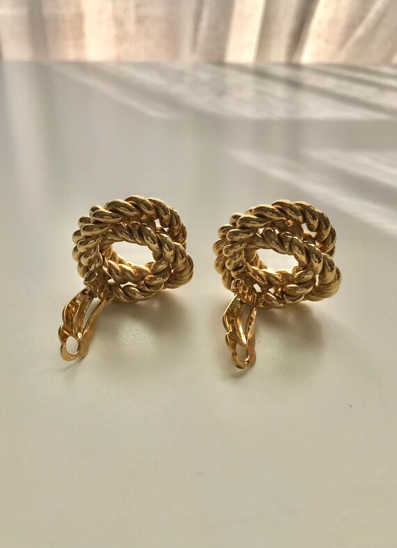 1990’s Givenchy Gold Tone Wound Rope Clip-on Earr… - image 4