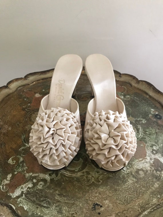 1940’s Daniel Green Ivory Satin Rosette Slippers s