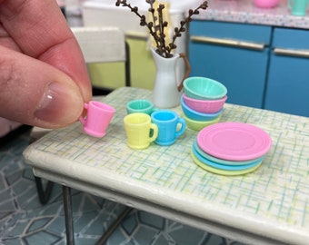 1:12 Dollhouse Miniature Pastel Place setting dishes, plate, bowl, mug