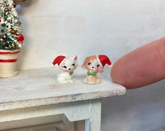 1:12 Dollhouse Miniature Christmas Santa Cat or Dog accessory, winter, holiday, decor decoration