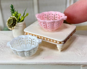 1:12 Colander Berry Bowl Dollhouse Miniature