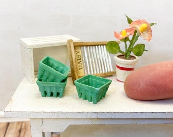 Berry Basket, berry box kitchen food accessory 1:12 Dollhouse Miniature vintage spring summer decor, green produce container