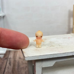 ドールハウスミニチュアキューピー人形、バレンタインキューピッドベビードール 1:12 スケール