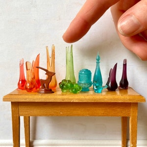 1:12 , Puppenhaus Miniatur midcentury Vase, Dekanter, Fee Lampe, oder Trauben