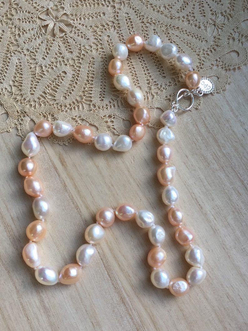 20\u201d Necklace Of Large Pink And White Freshwater Baroque Pearls