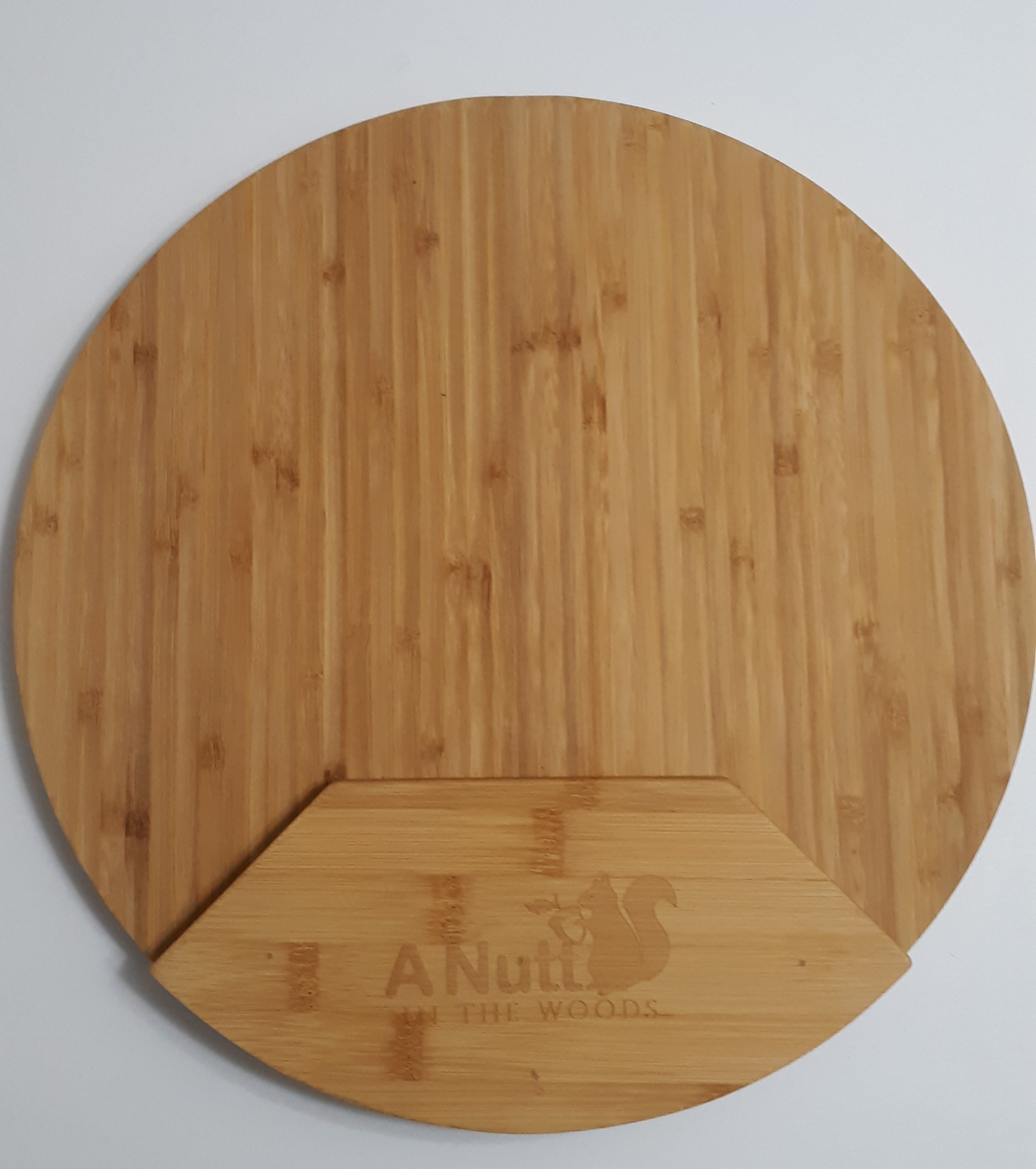 Corner cutting board., Video published by Bantlou