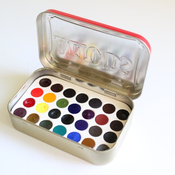 Watercolor Travel Set in Altoids Tin, 28 Artist Grade Color Palette