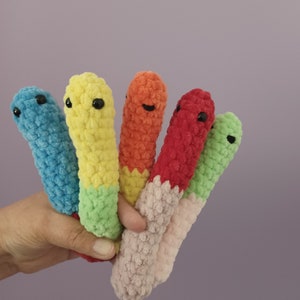 Crochet Gummy Worm Pattern Bendable-Gummy Worm Crochet Pattern-Crochet Pattern-Bendable Gummy Worm Toy-Crochet toy-Bendable Sour Gummy Worm