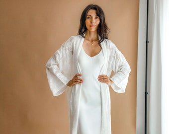 Ivory silk kimono, Bohemian style elopement, bridal getting ready or beach kimono kaftan cover up, style JOSLIN