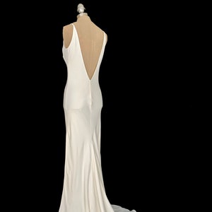 slip under wedding dress