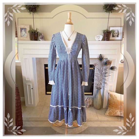 Vintage 1960’s Prairie Calico Blue Gunne Sax Midi