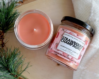 Strawberry Champagne Candle,  Handpoured scented candle, Fruity scent, Clean spa scent,  Home fragrance, Home decor