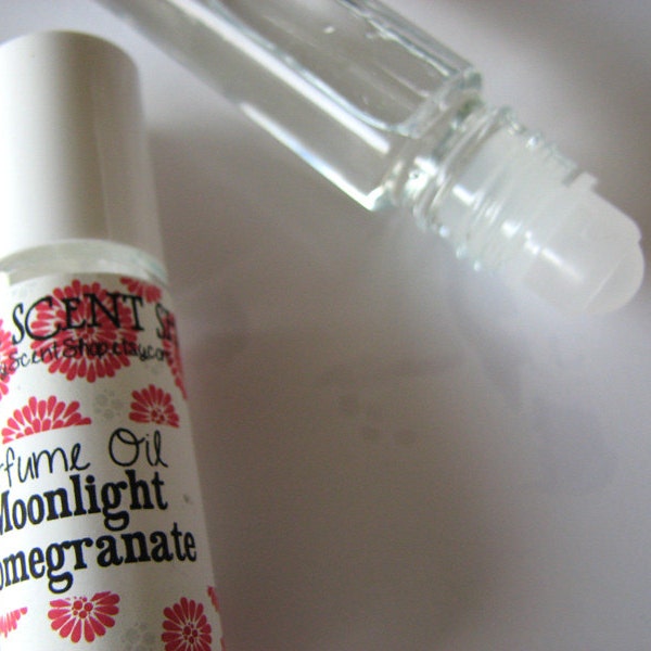 Roll on Perfume - Moonlight Pomegranate- Natural - Perfume Oil - Fruit woodsy Scent - bath and body