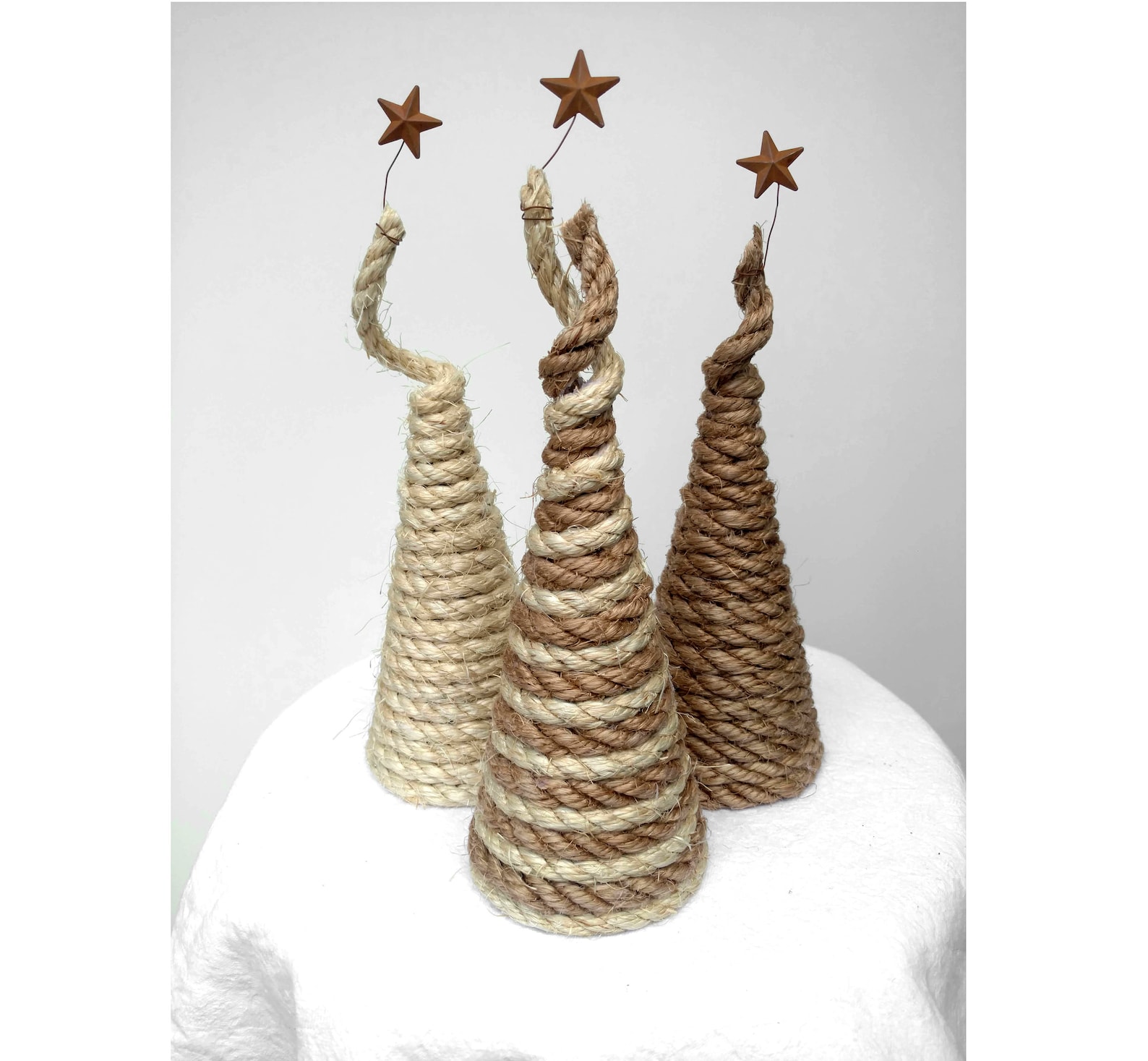 Camel Looped Rope Light Brown Sisal Rope, Dyed Camel Color: 1/4